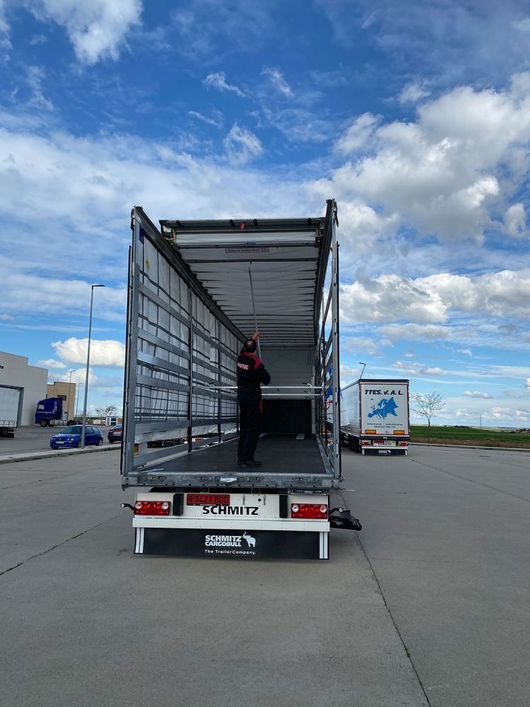 Empresa de transporte de mercancías peligrosas en Salamanca